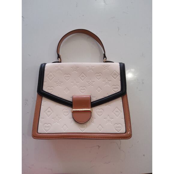 Aldo designer Crossbody. Office Siren. Leather. Embossed Heart. Cream.Top handle - Picture 1 of 12